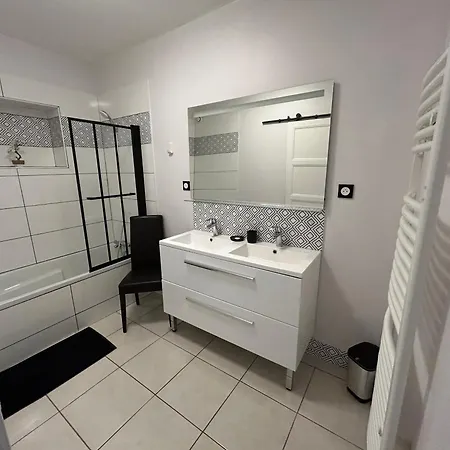 Sereine D'argouges Bayeux